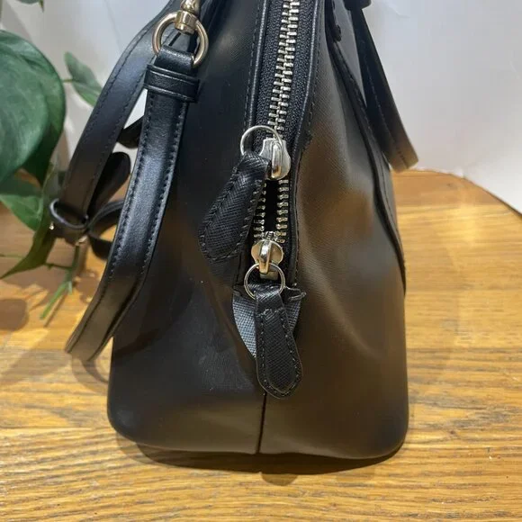 Coach Peyton Leather Black Cora Domed Satchel Model F25671. - Picture 6 of 16